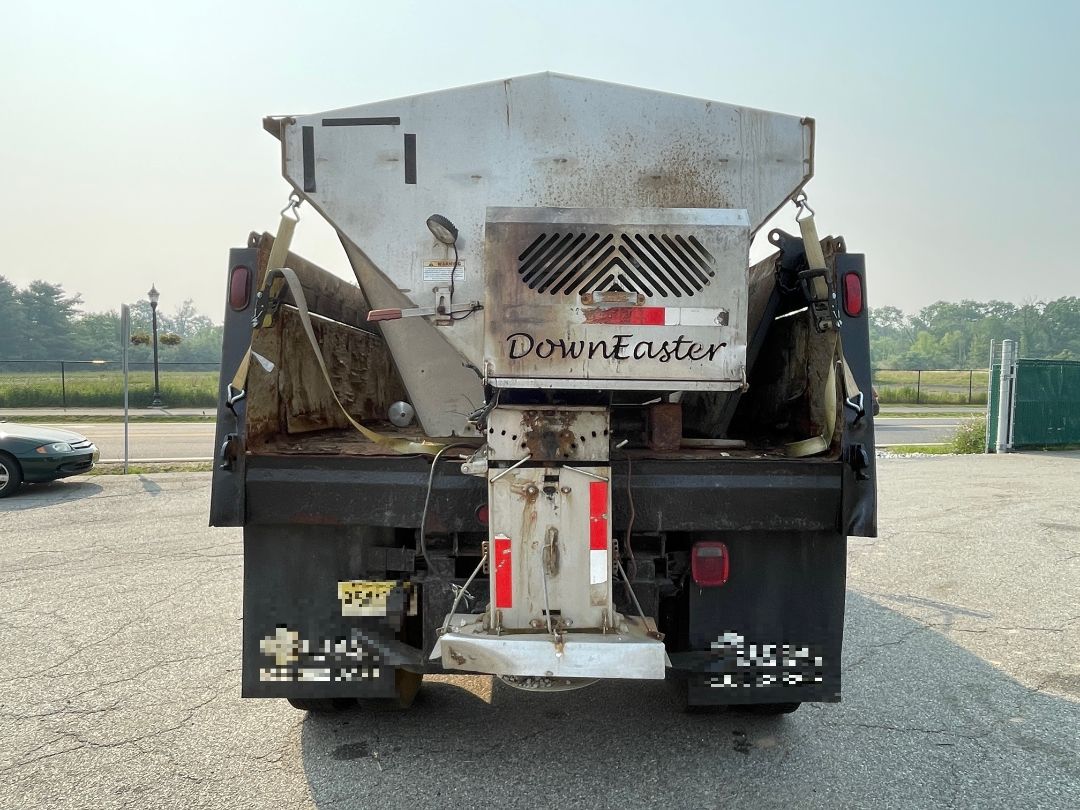 2003 FORD F650 XLT - Image 4